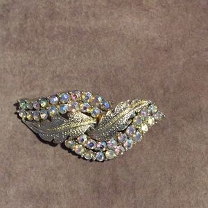 Vintage Aurora Borealis Rhinestone Brooch Pin